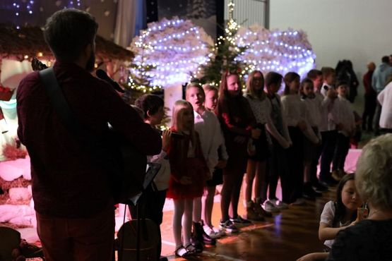 Grafika #78: Szkolne jasełka