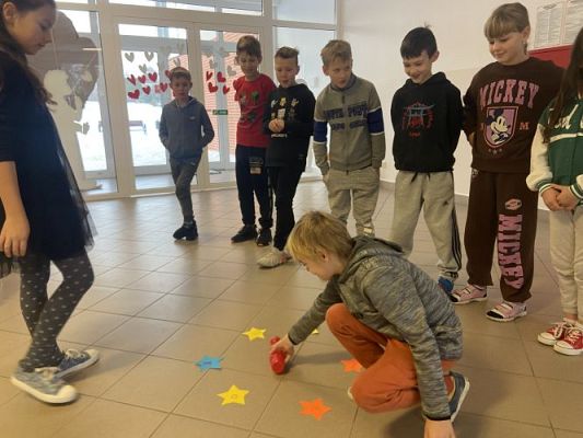 Grafika #17: Andrzejki w klasie III