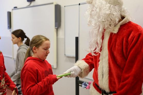 Grafika #9: Wizyta Mikołaja