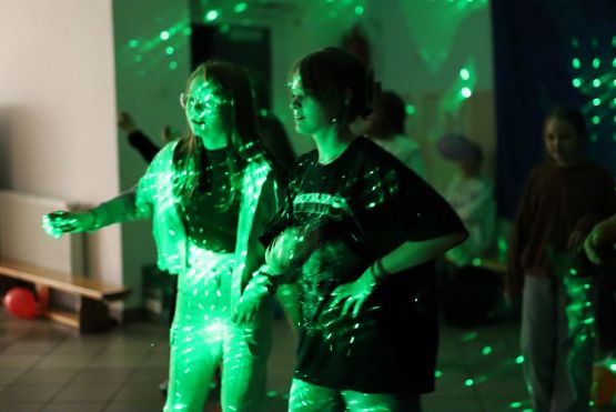 Grafika #5: Dyskoteka andrzejkowa