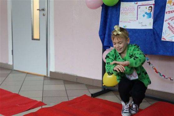 Grafika #6: Dzień Dziwaka