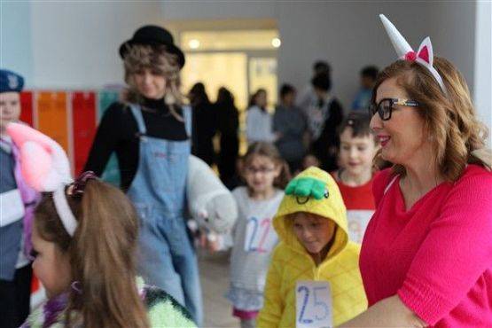 Grafika #12: Dzień Dziwaka