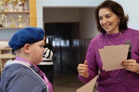 Grafika #57: Dzień Dziwaka