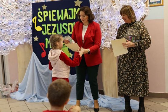 Grafika #17: Apel podsumowujący konkursy