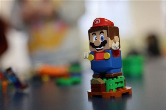 Grafika #14: Ferie w szkole - Mistrzowie Lego