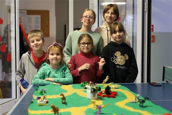 Grafika #38: Ferie w szkole - Mistrzowie Lego