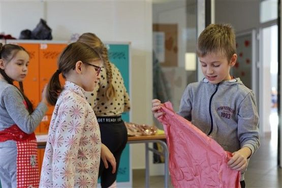 Grafika #22: Ferie w szkole - Twoja twarz brzmi