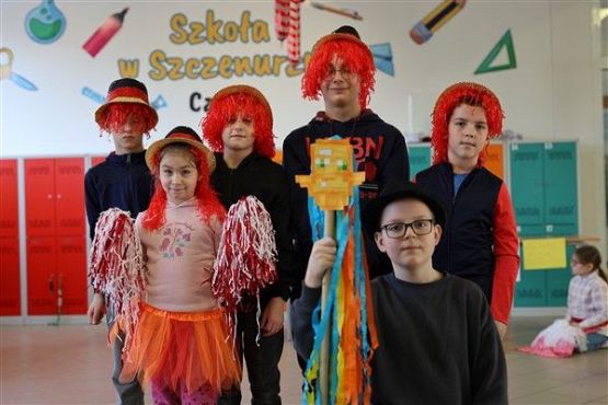 Grafika #33: Ferie w szkole - Twoja twarz brzmi