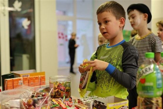 Grafika #9: Bal karnawałowy