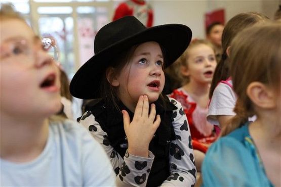 Grafika #28: Bal karnawałowy