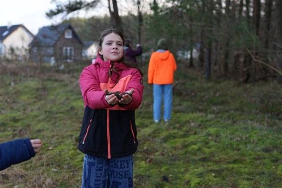 Grafika #10: Ferie w szkole - bezludna wyspa