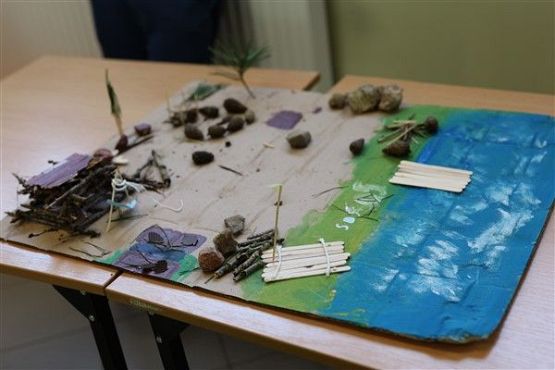 Grafika #27: Ferie w szkole - bezludna wyspa