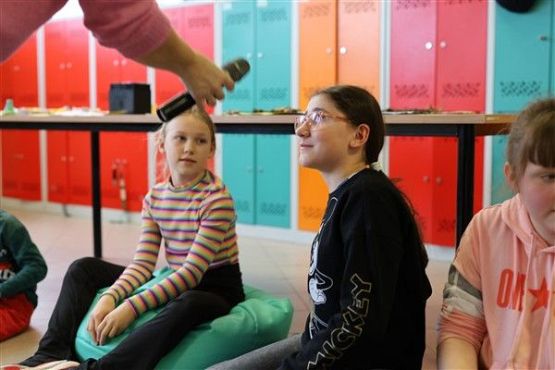 Grafika #31: Ferie w szkole - bezludna wyspa