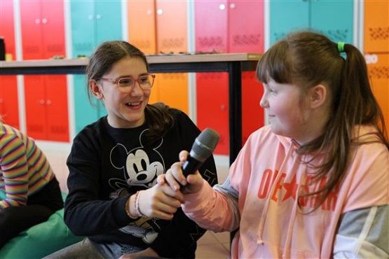 Grafika #34: Ferie w szkole - bezludna wyspa