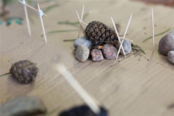 Grafika #40: Ferie w szkole - bezludna wyspa