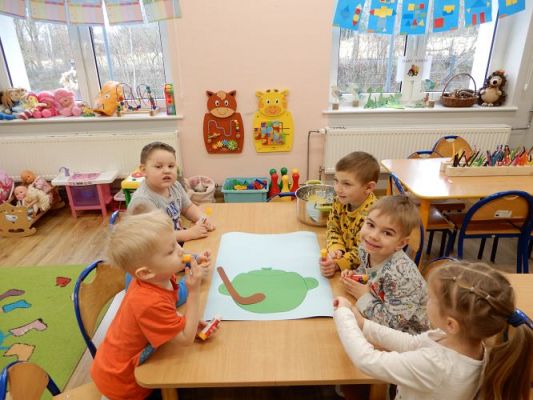 Grafika #39: ,,W marcu jak w garncu"