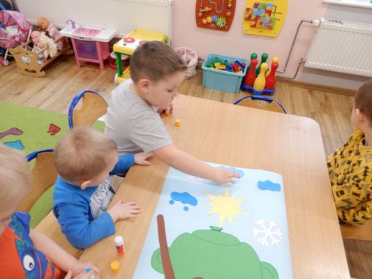 Grafika #51: ,,W marcu jak w garncu"