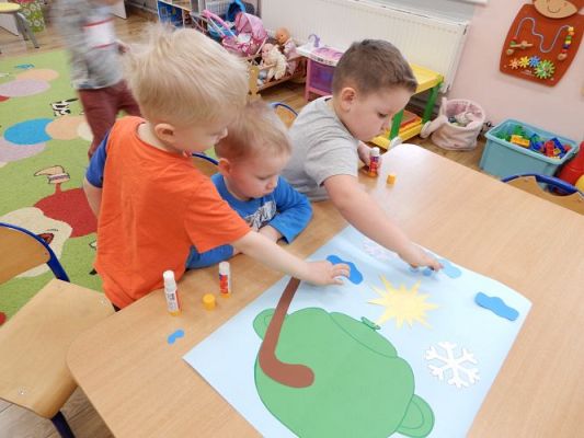 Grafika #52: ,,W marcu jak w garncu"