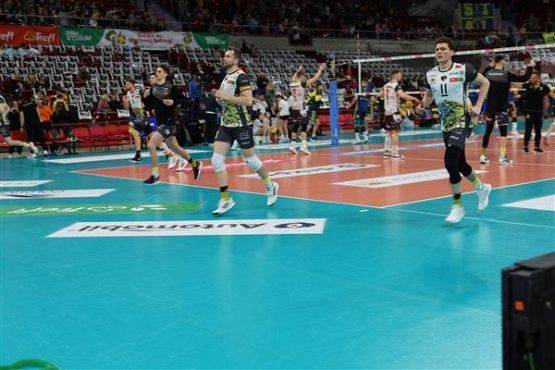 Grafika #6: Mecz Kaszubski w Ergo Arenie