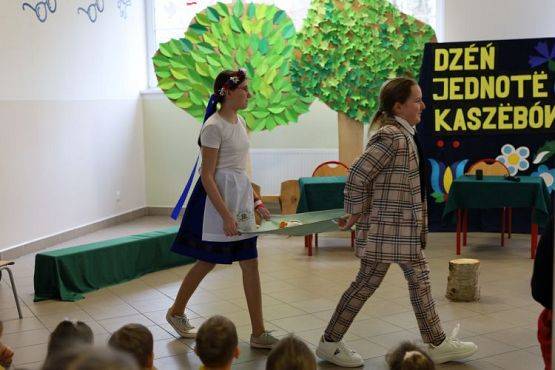 Grafika #6: Apel z okazji Dnia Jedności Kaszubów