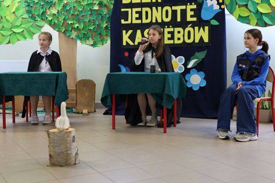 Grafika #7: Apel z okazji Dnia Jedności Kaszubów