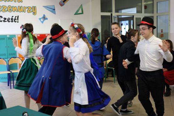 Grafika #16: Apel z okazji Dnia Jedności Kaszubów