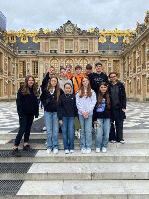 Grafika #10: Wycieczka siódmoklasistów do Paryża 8.04-13.04.2024